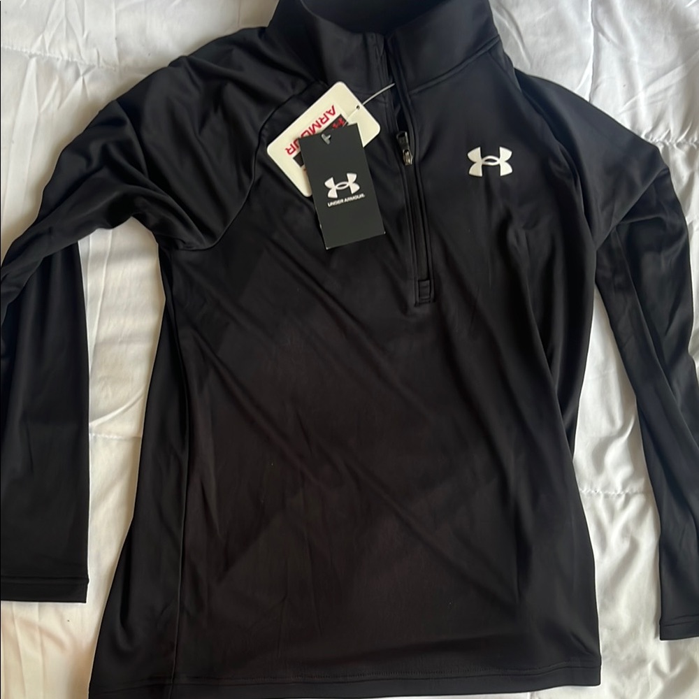 Under Armour Black Long Sleeve Pullover